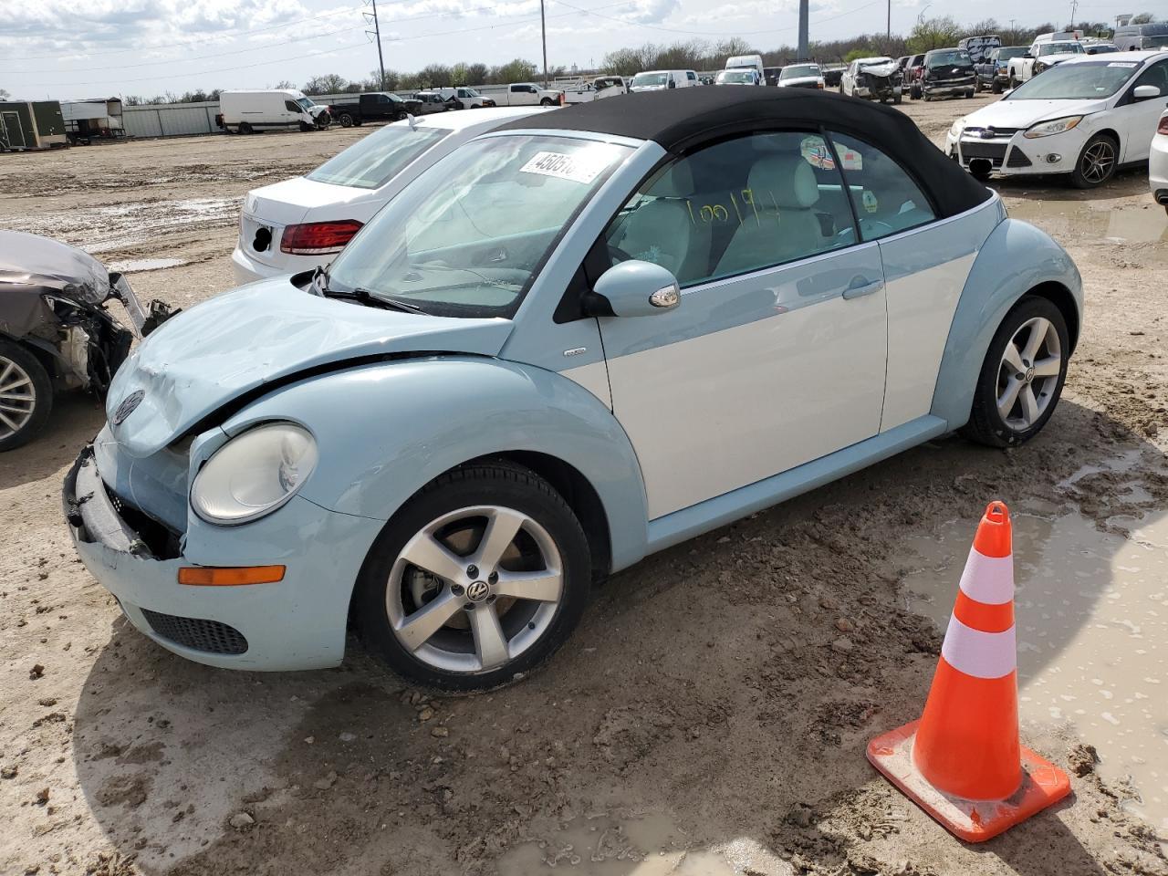 Volkswagen Beetle (2010)