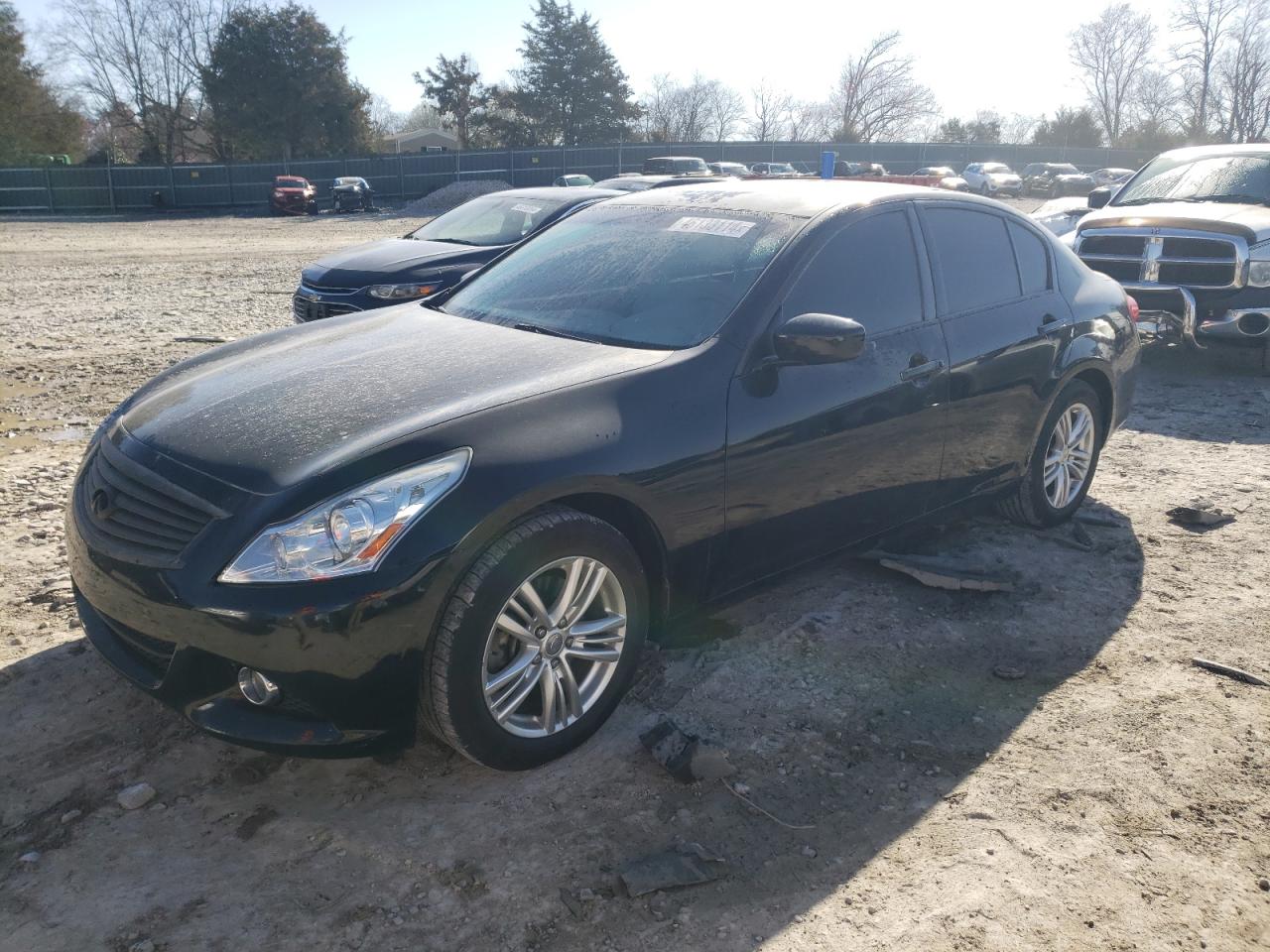 Infiniti Q40 (2015)