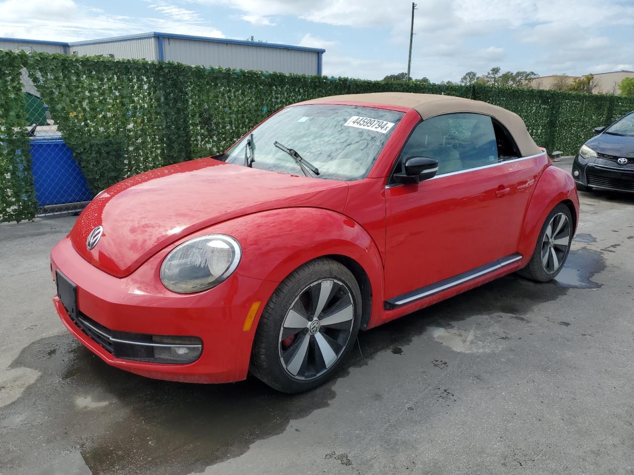 Volkswagen Beetle (2013)
