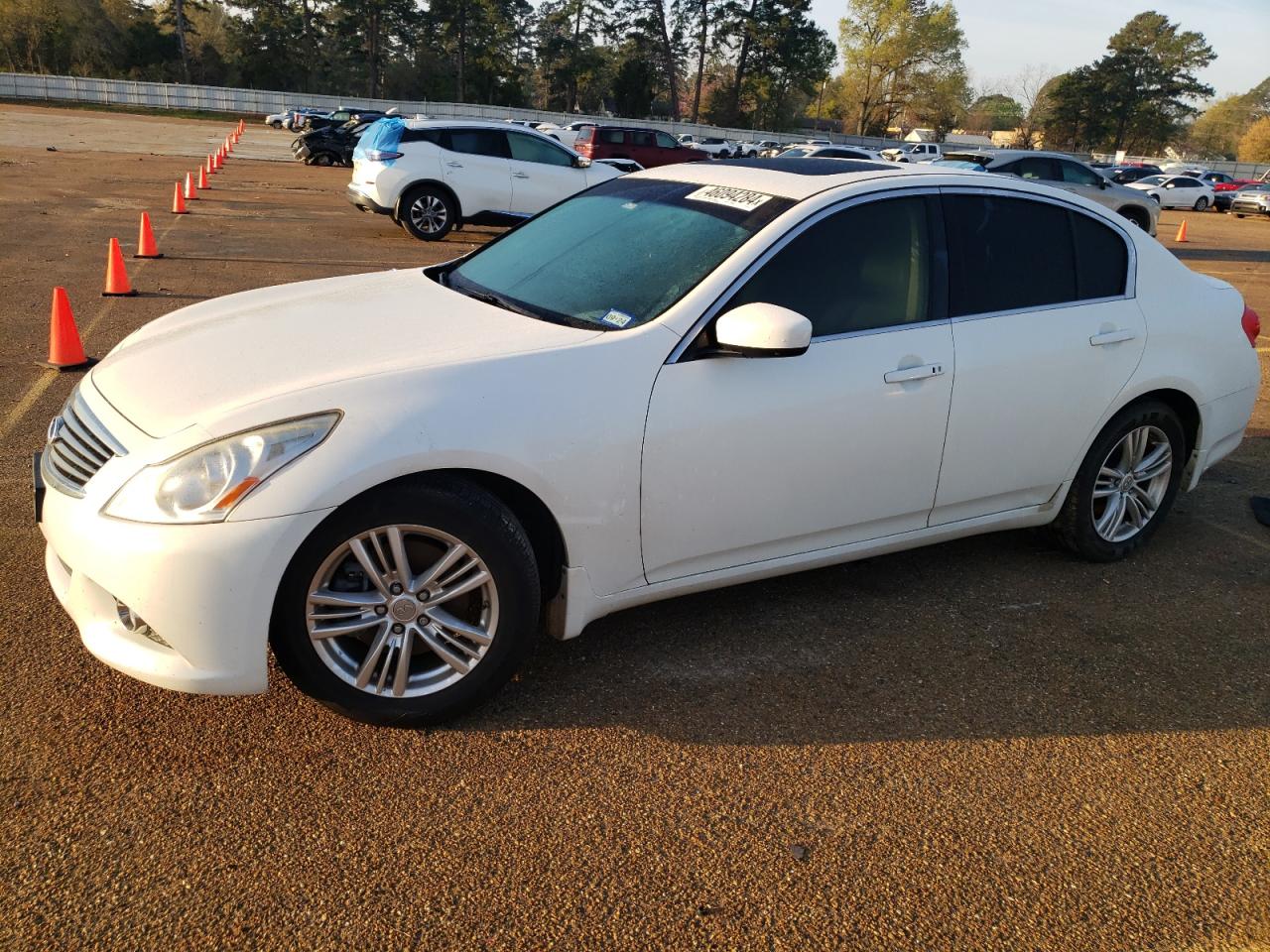 Infiniti G (2012)