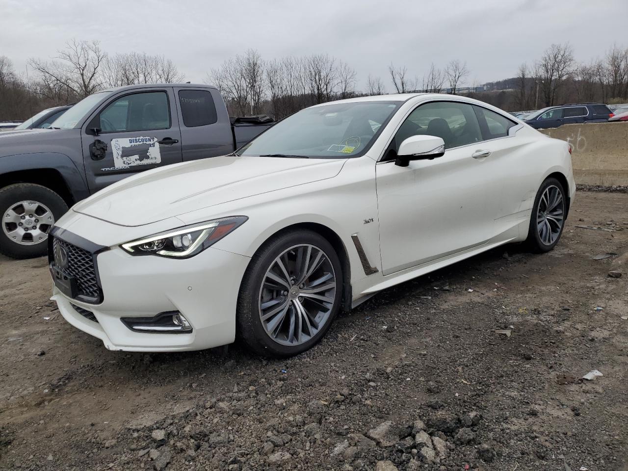 Infiniti Q60 (2017)