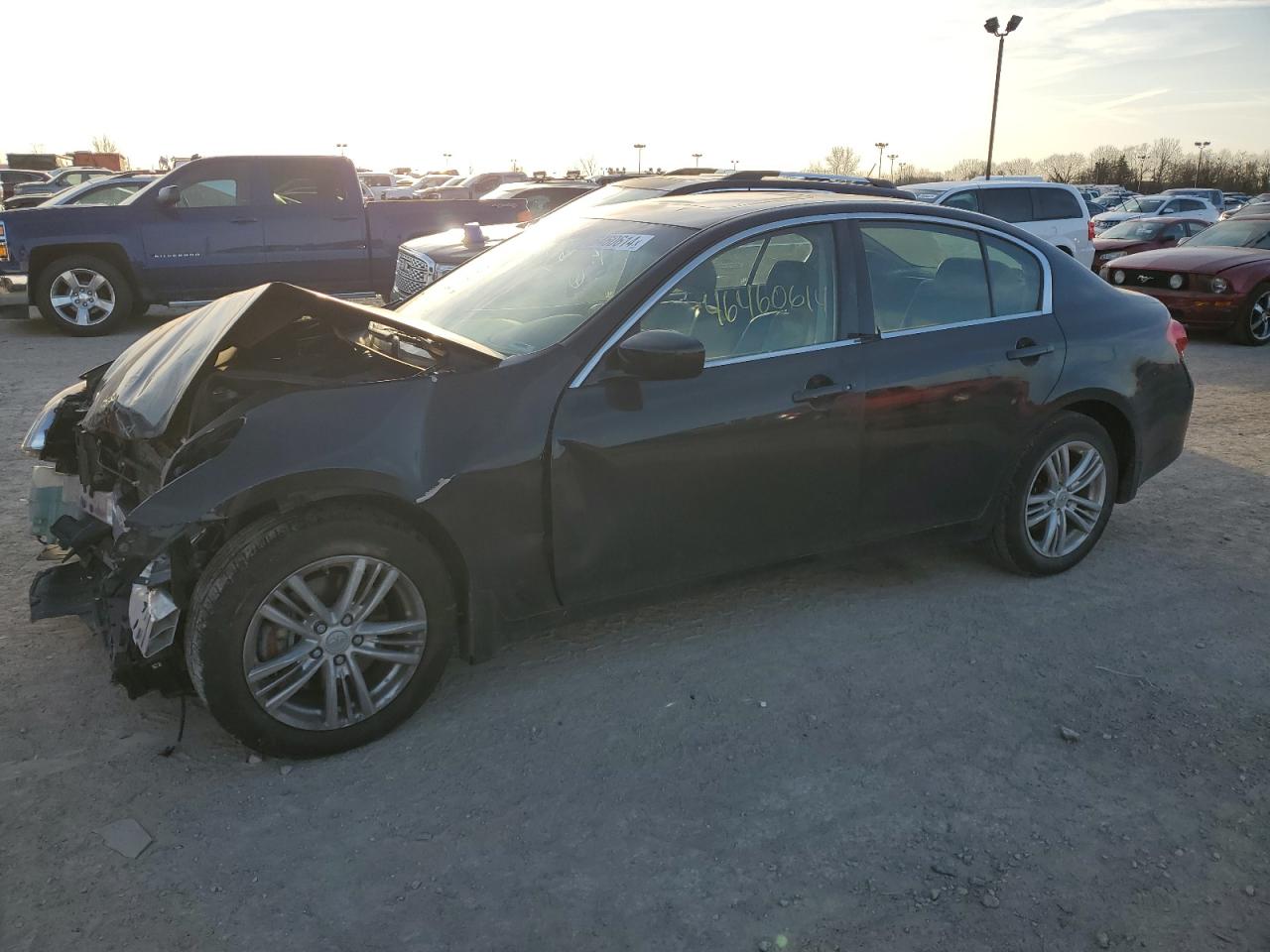 Infiniti G (2013)