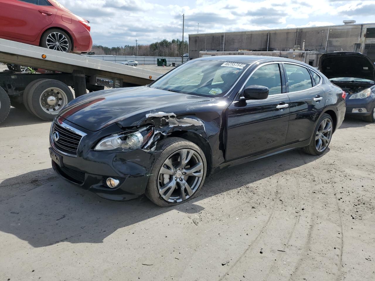 Infiniti M (2013)