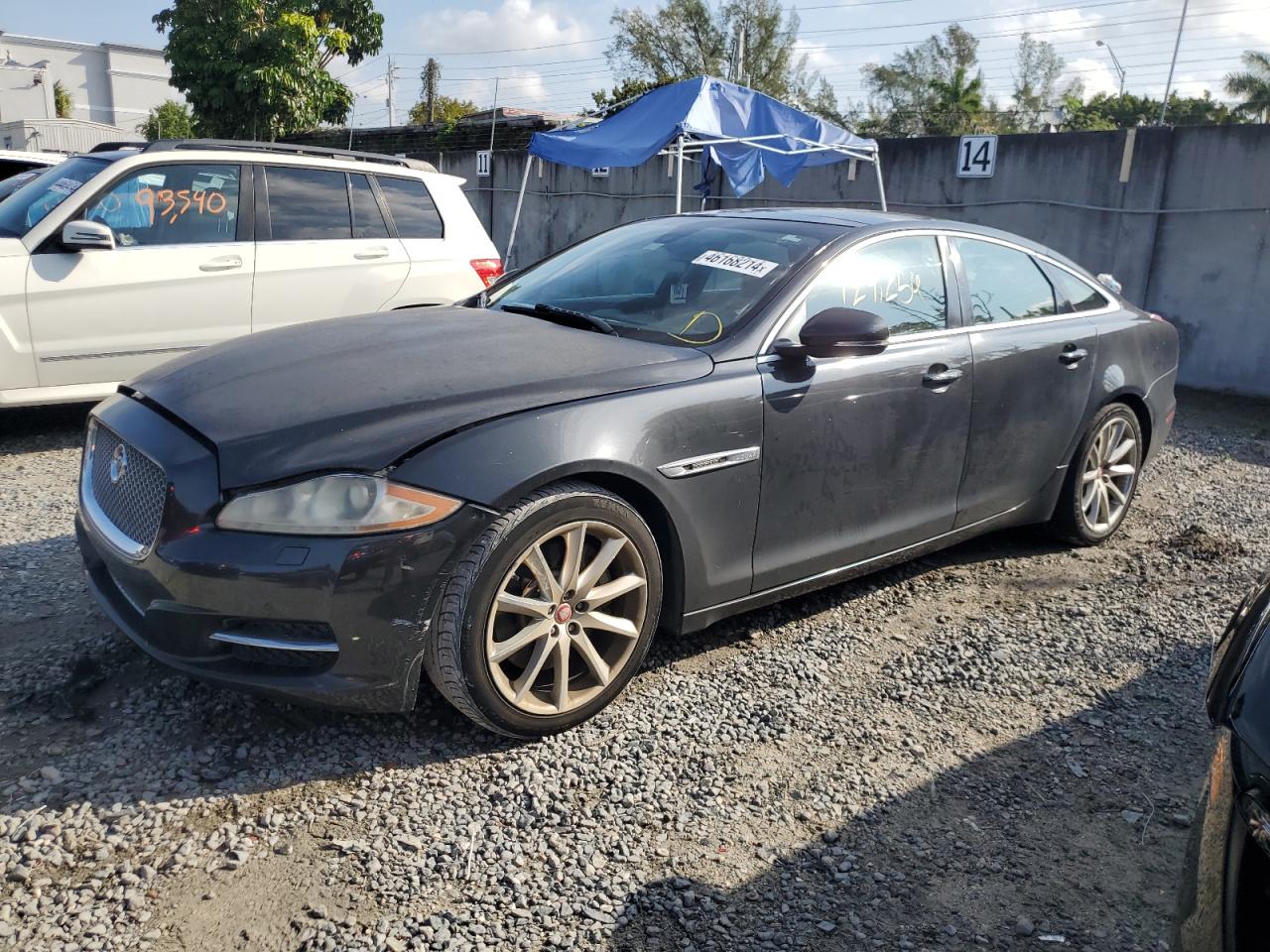 Jaguar Xj (2012)