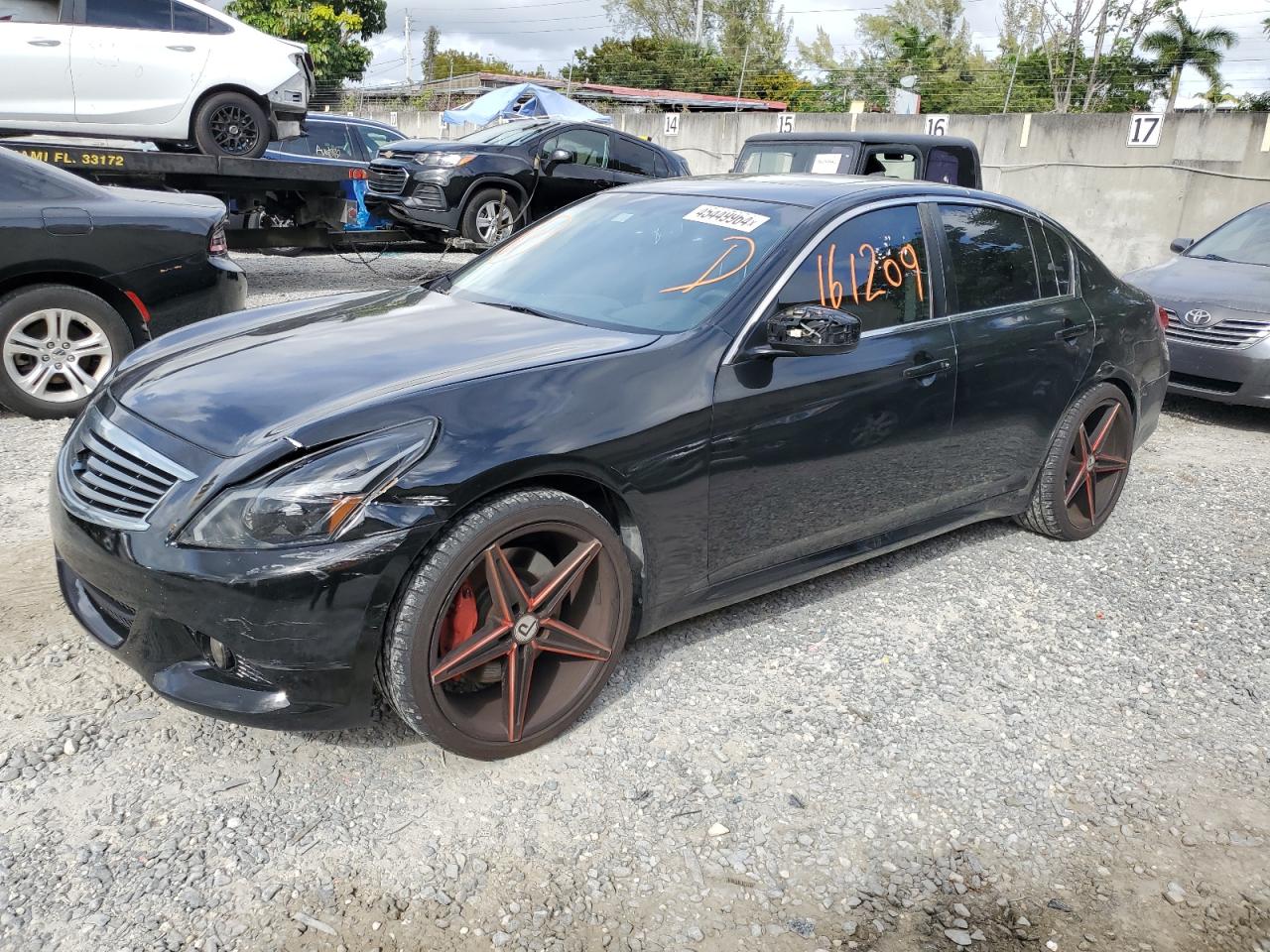 Infiniti G (2012)