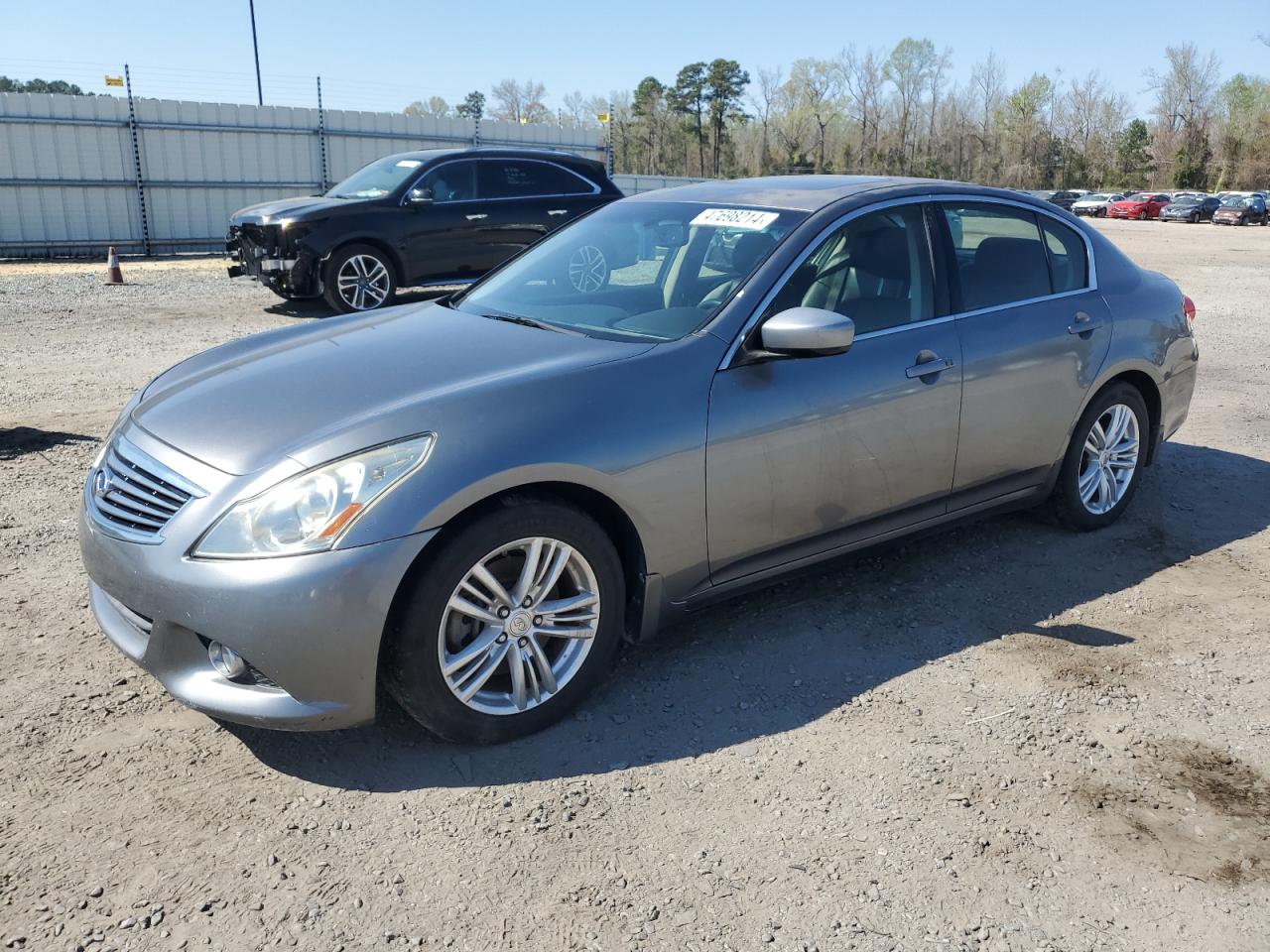 Infiniti G (2012)