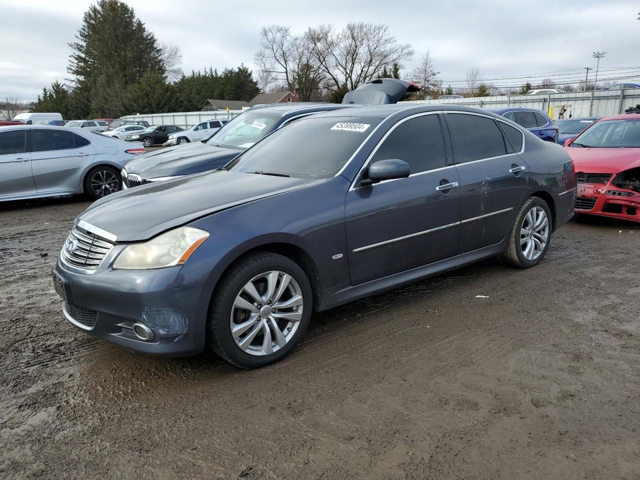 Infiniti M (2008)