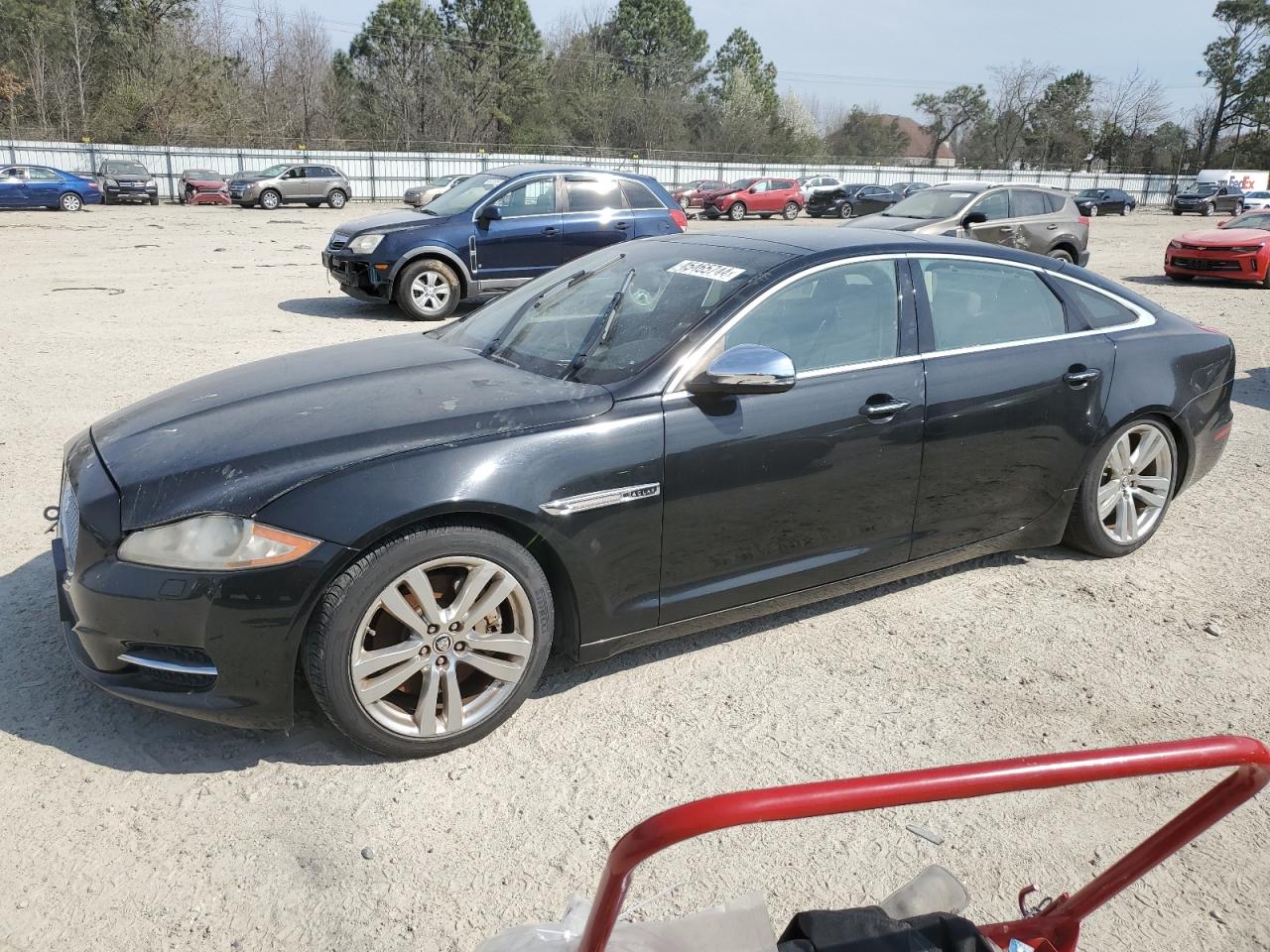 Jaguar Xj (2013)