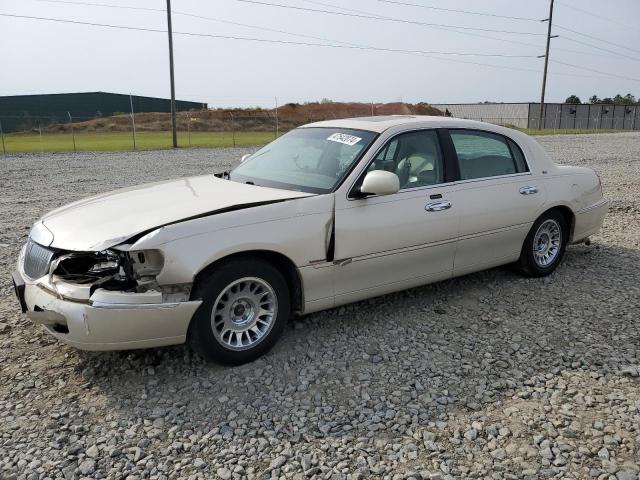 Lincoln Towncar (2001)