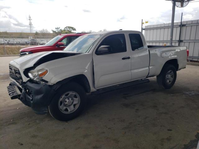 Toyota Tacoma (2017)
