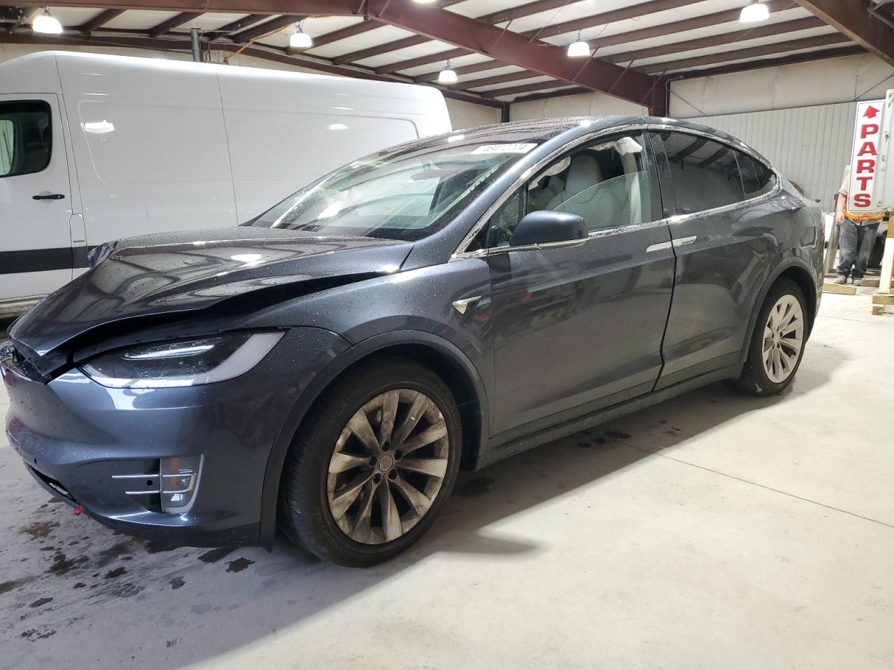 Tesla Model x (2018)