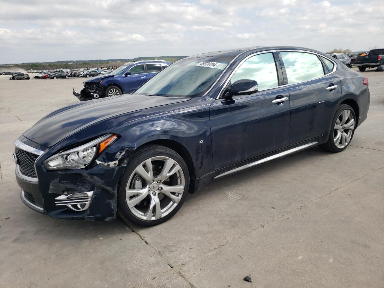 Infiniti Q70 (2018)