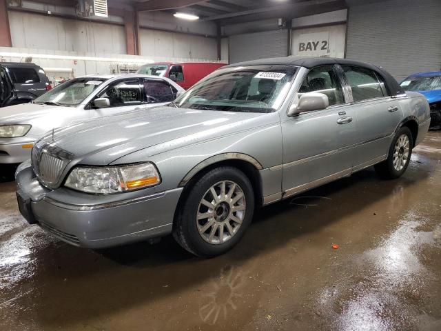 Lincoln Towncar (2006)