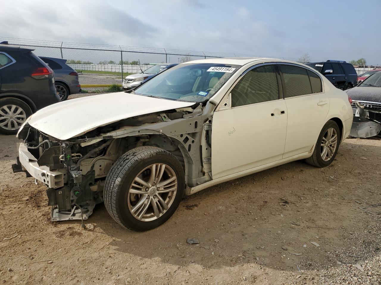 Infiniti G (2012)