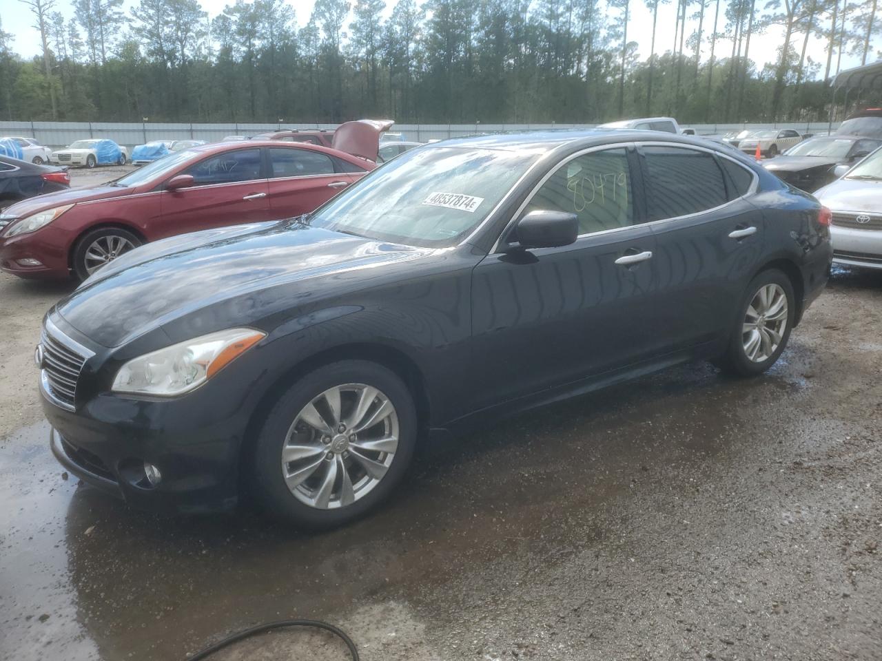 Infiniti M (2012)