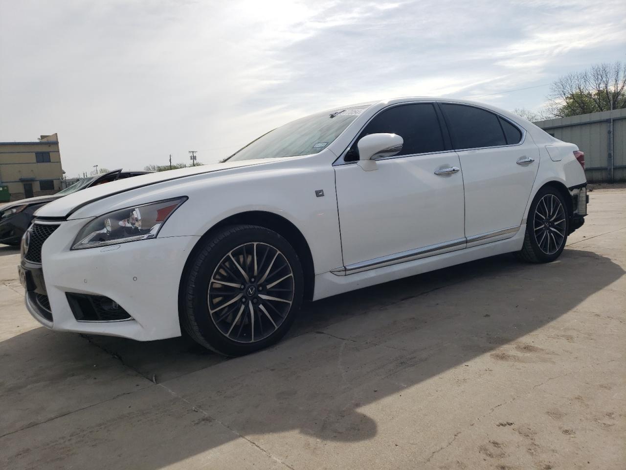 Lexus Ls (2014)
