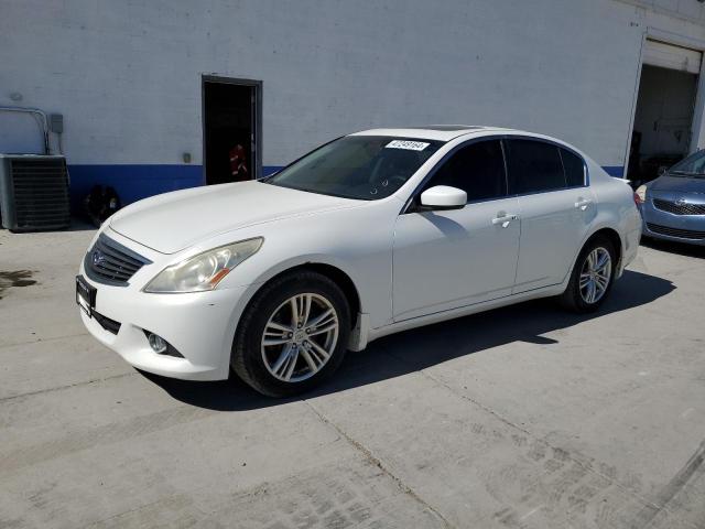 Infiniti G37 (2013)