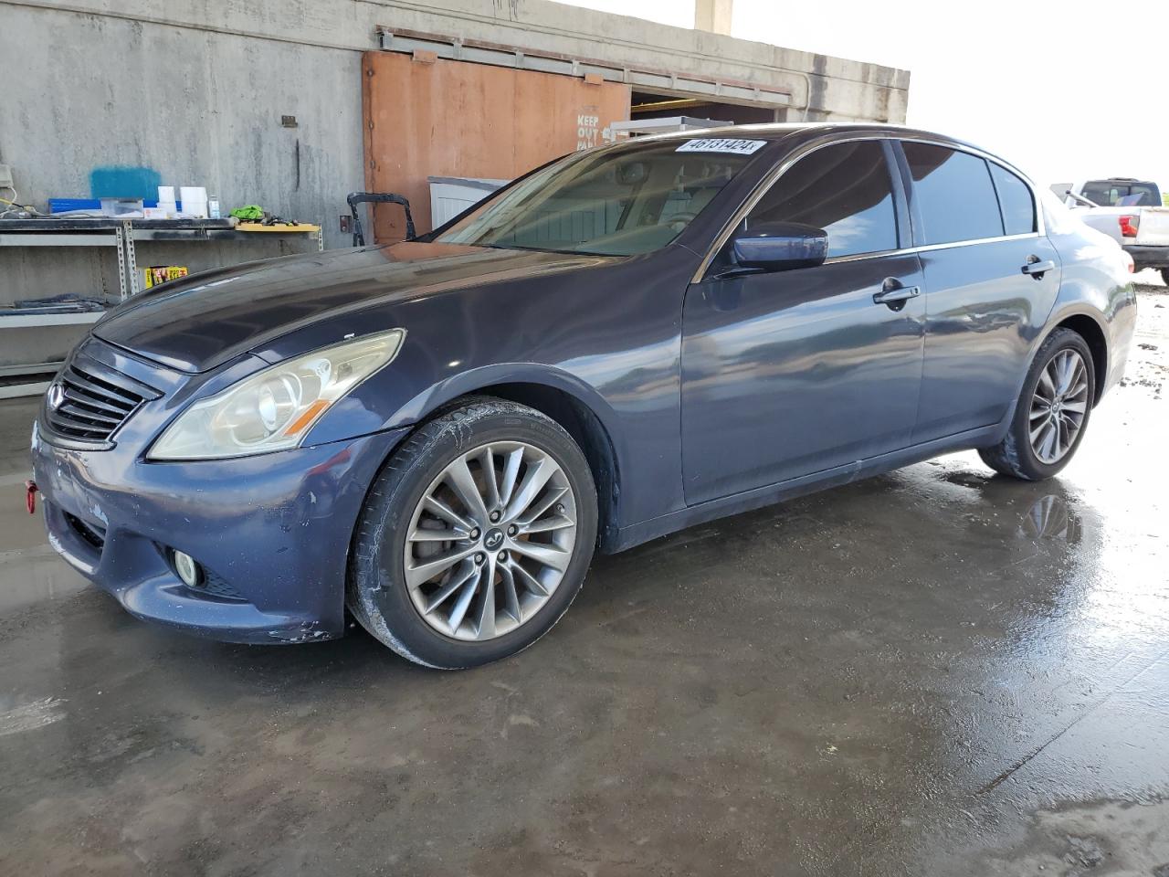 Infiniti G (2013)