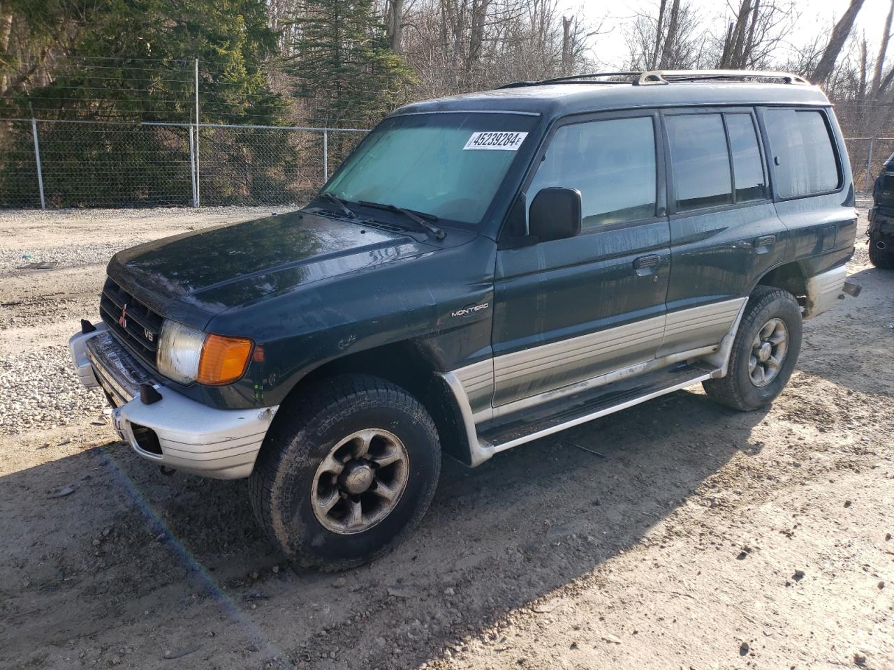 Mitsubishi Montero (1999)
