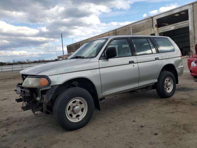 Mitsubishi Montero (2001)