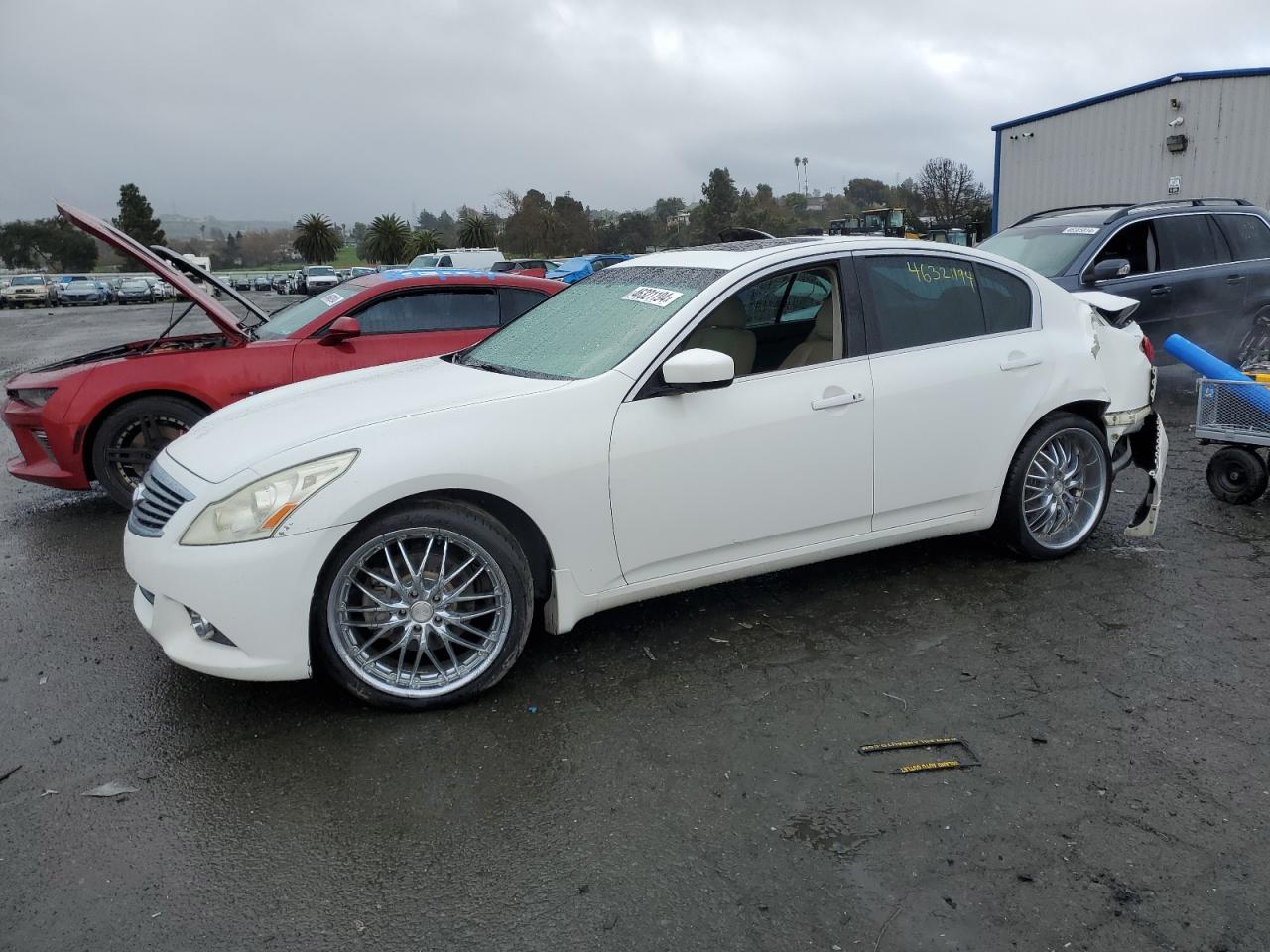Infiniti G (2012)