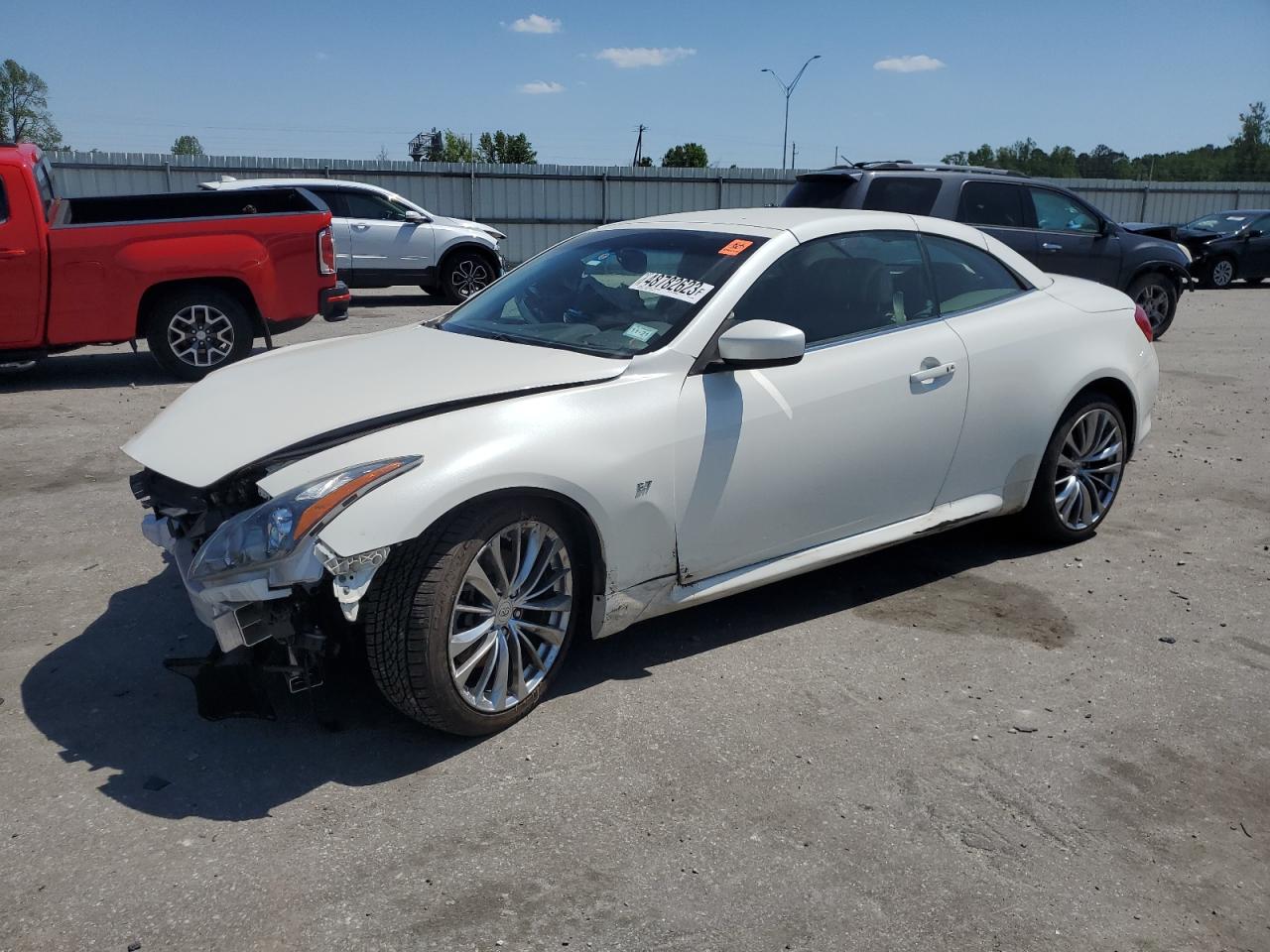 Infiniti Q60 (2015)
