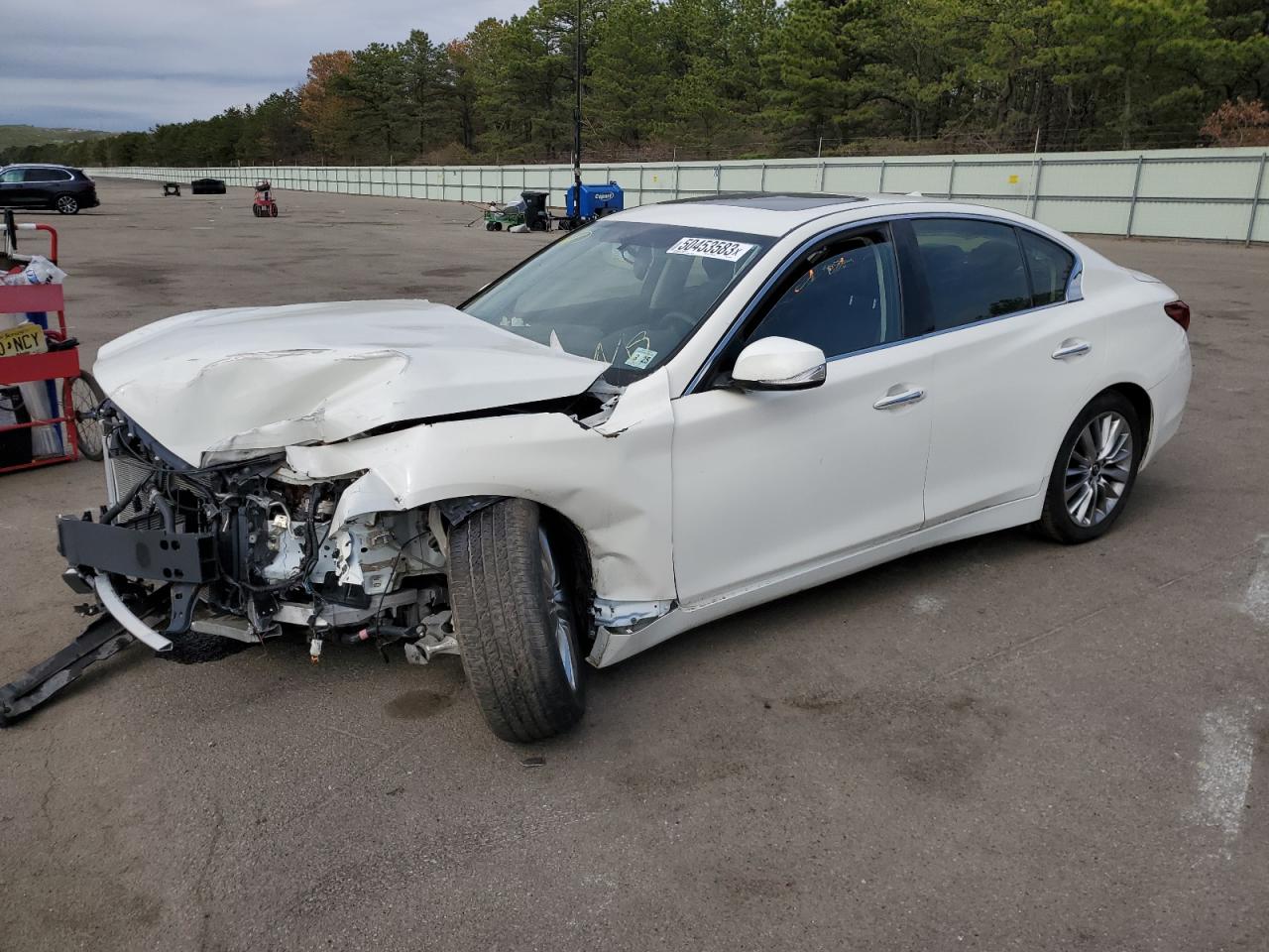Infiniti Q50 pure (2020)