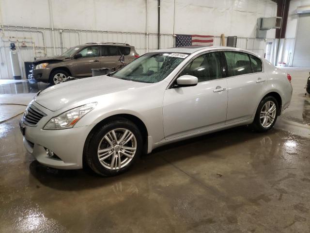 Infiniti G37 (2013)