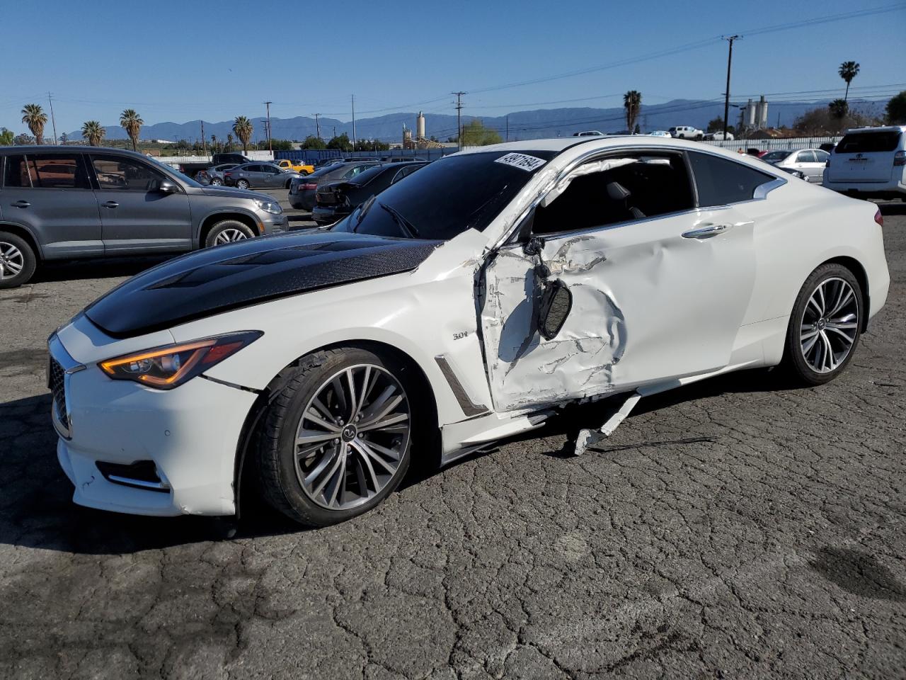 Infiniti Q60 (2020)