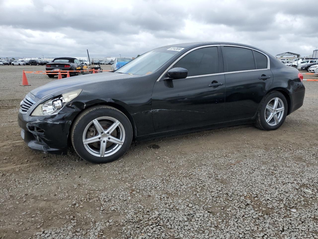 Infiniti G (2012)