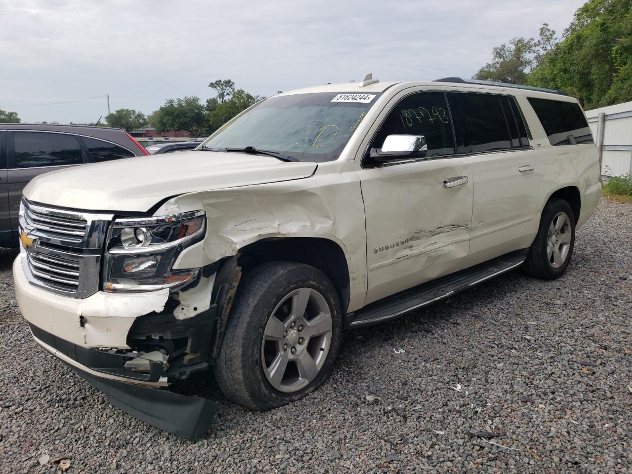 Chevrolet Suburban (2015)
