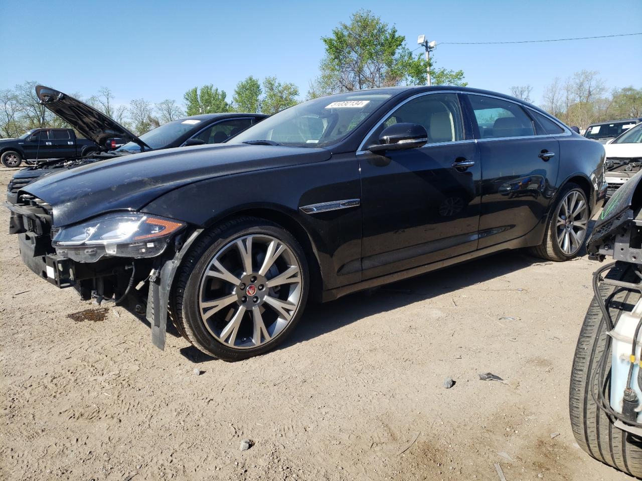 Jaguar Xj (2016)