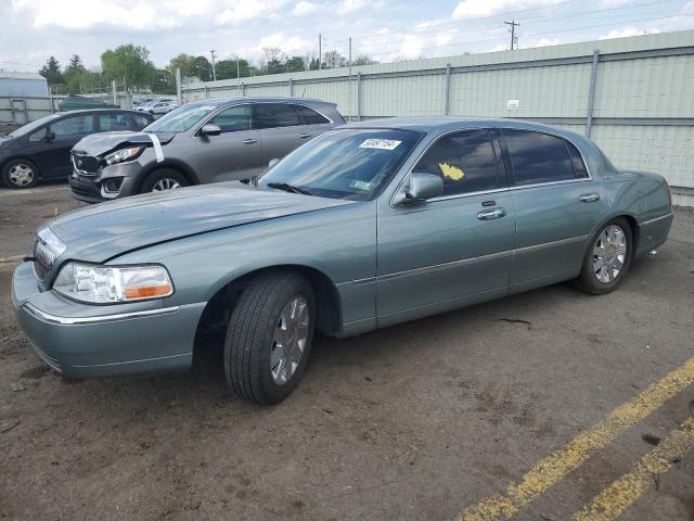 Lincoln Towncar (2004)