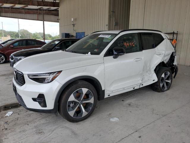 Volvo Xc40 ultim (2023)
