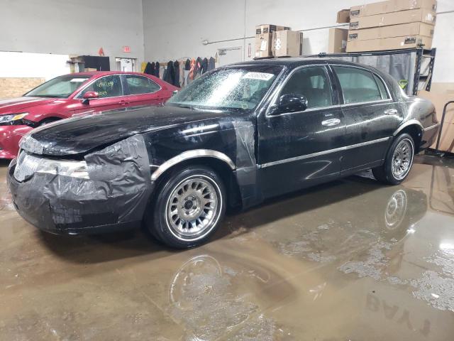 Lincoln Towncar (2000)