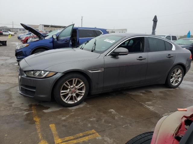 Jaguar Xe (2017)