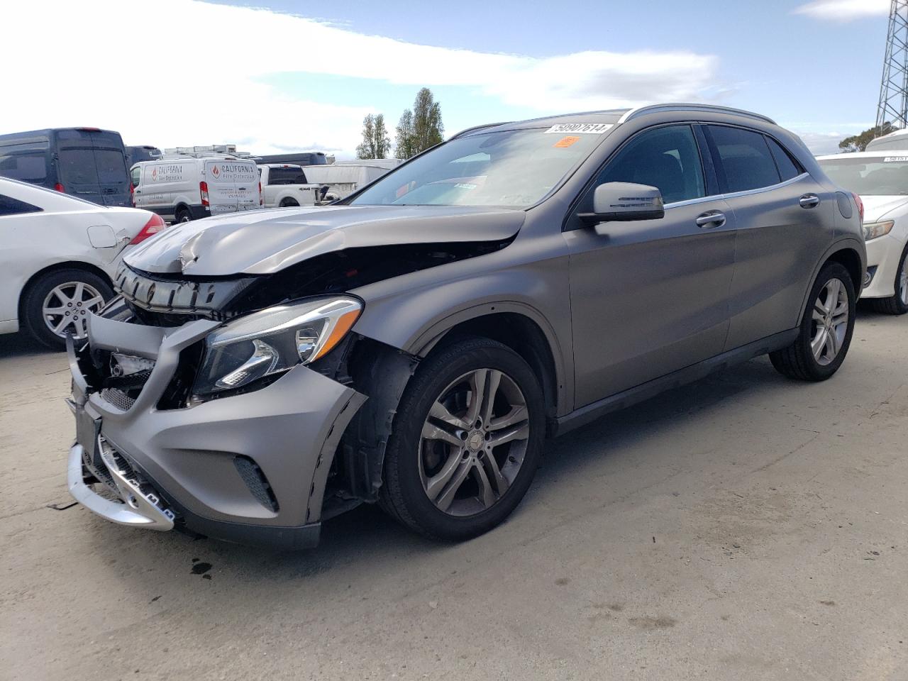 Mercedes-benz Gla-klasse (2015)