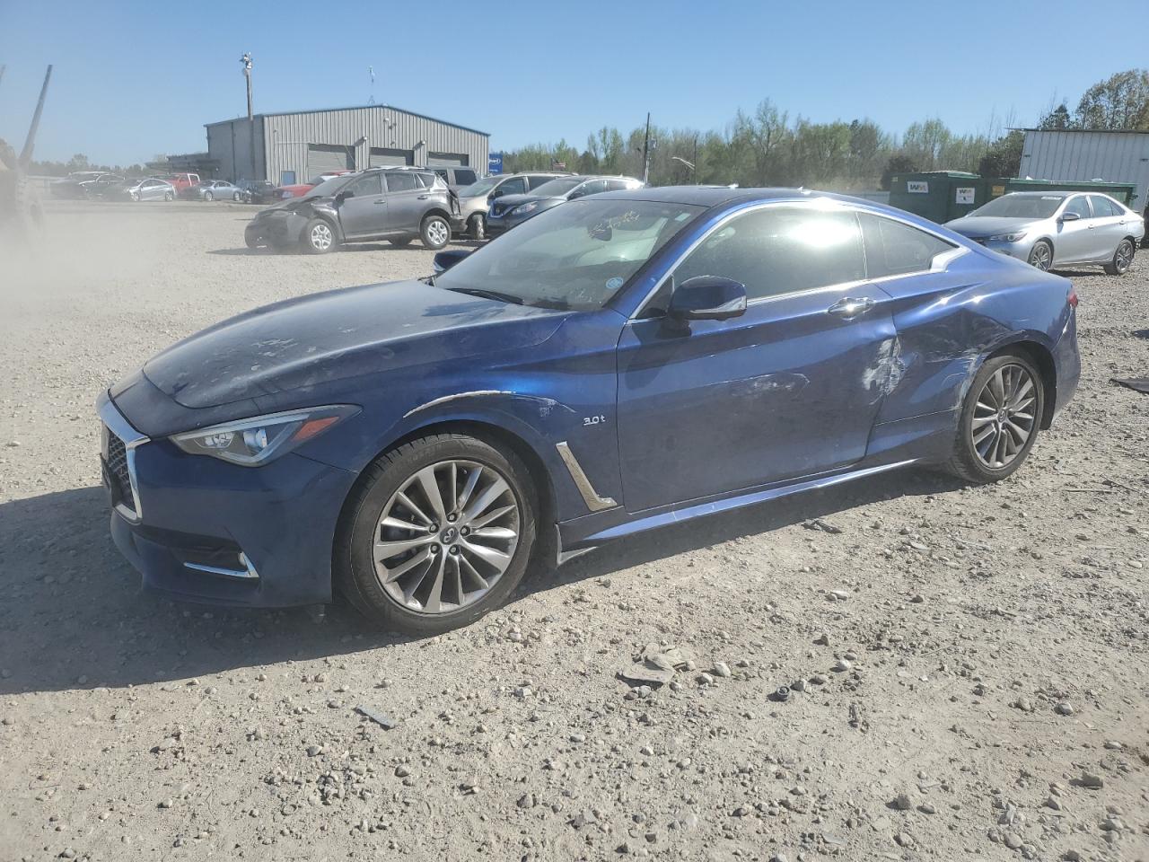 Infiniti Q60 (2017)