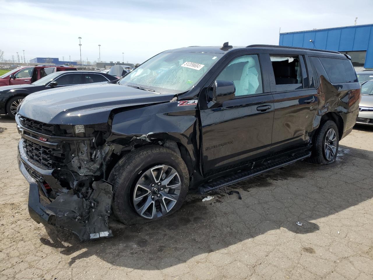 Chevrolet Suburban (2023)