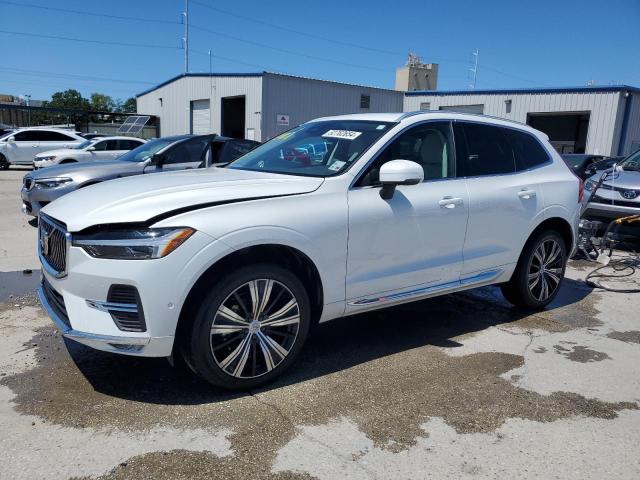 Volvo Xc60 plus (2023)