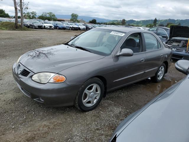 Hyundai Elantra (2000)