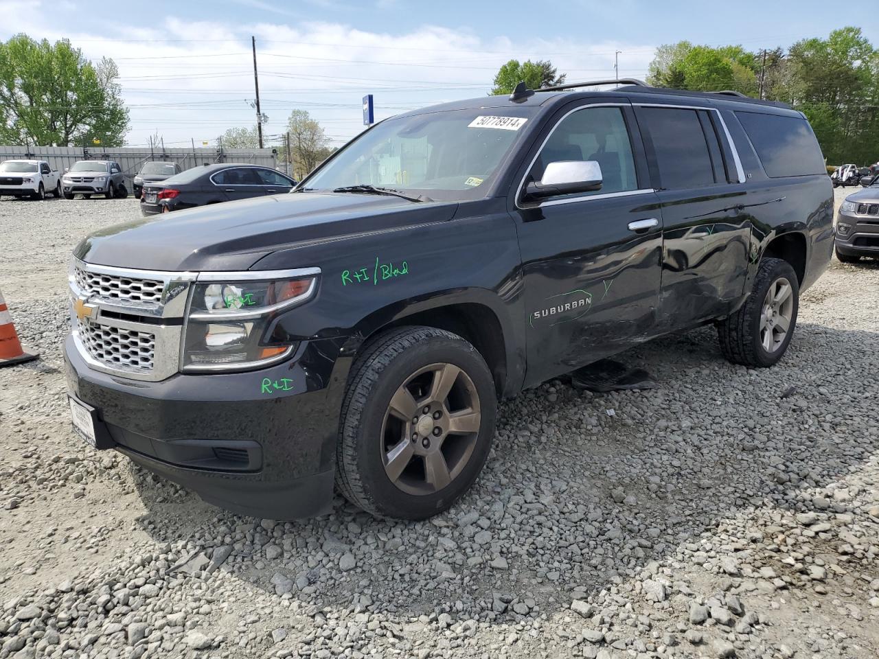 Chevrolet Suburban (2017)