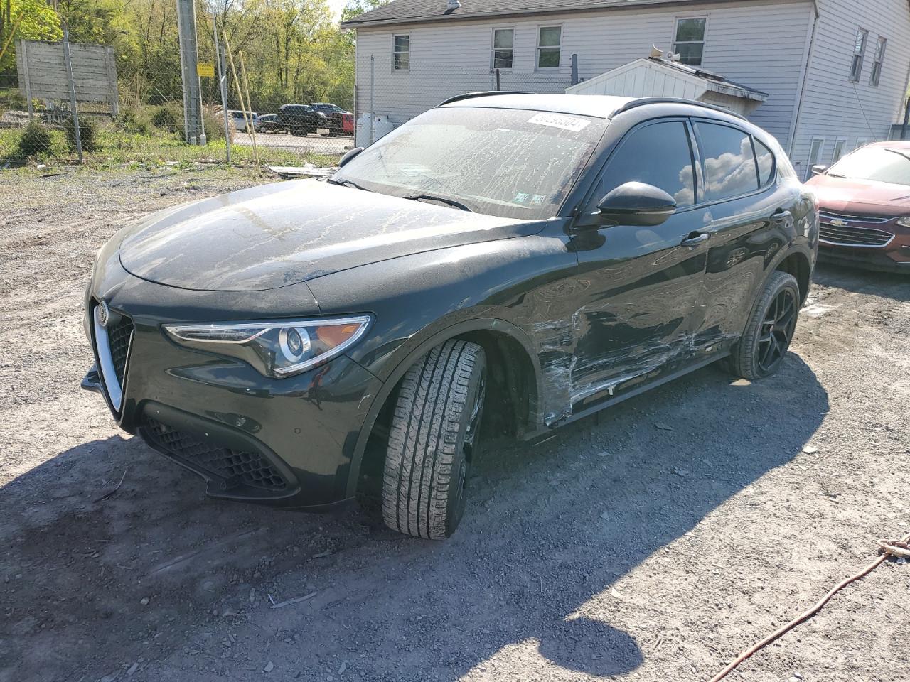 Alfa-romeo Stelvio (2018)