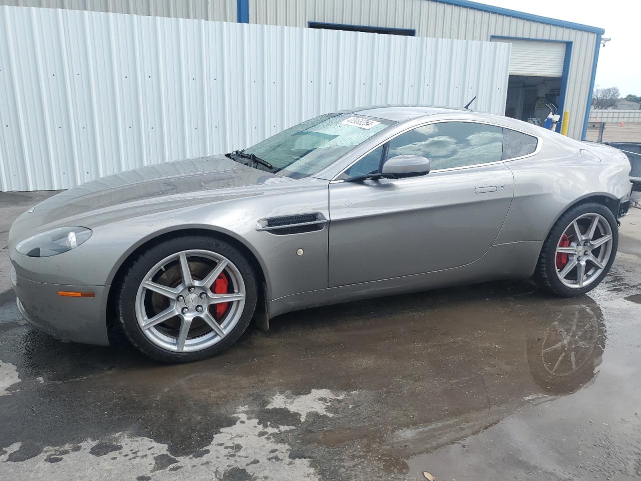 Aston-martin Vantage (2007)