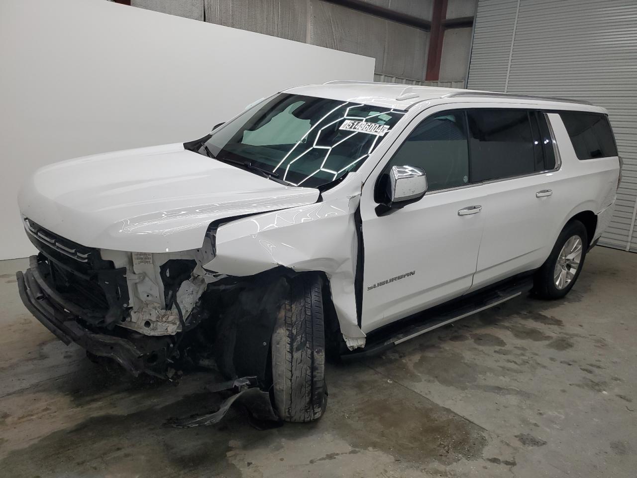 Chevrolet Suburban (2023)
