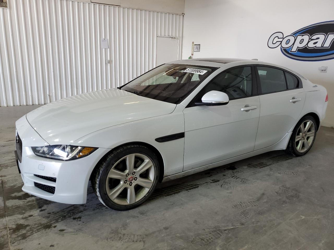 Jaguar Xe (2017)