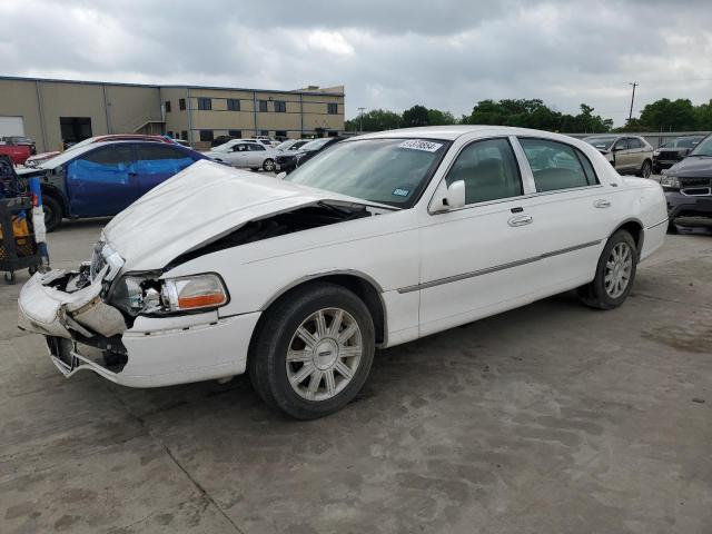 Lincoln Towncar (2007)