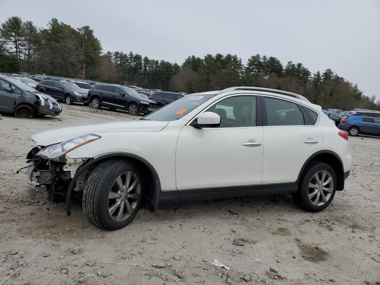 Infiniti Ex (2013)