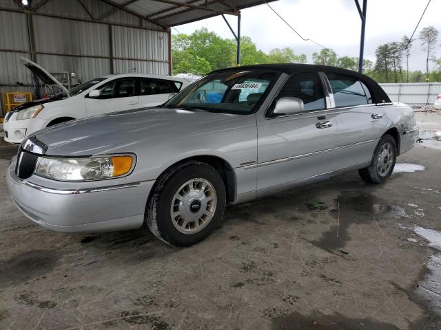 Lincoln Towncar (2002)