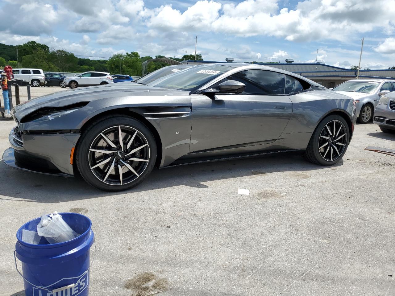 Aston-martin Db11 (2017)